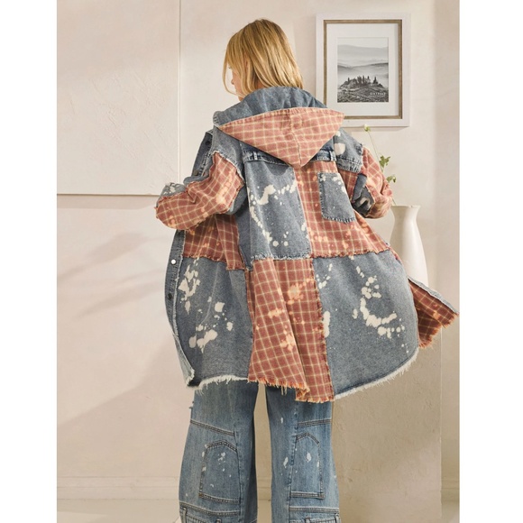 Oli & Hali Medium Wash Bleached Dyed Plaid Print Hoodie Denim jacket Shacket - Picture 7 of 7